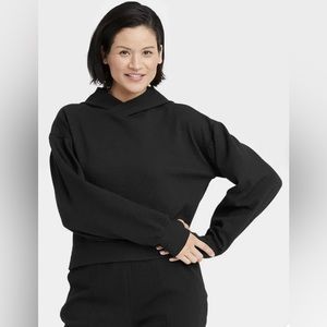 NWT - all in motion -  women’s textured cropped hooded sweatshirt